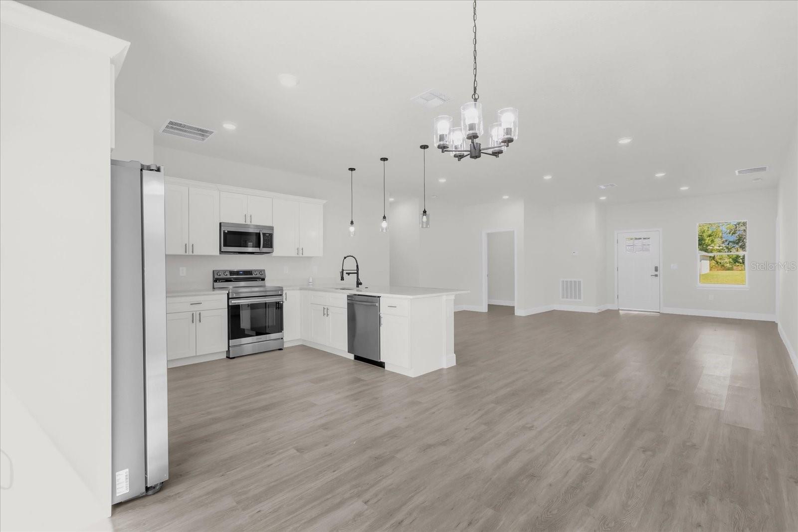 MARION OAKS UN 06 - Residential