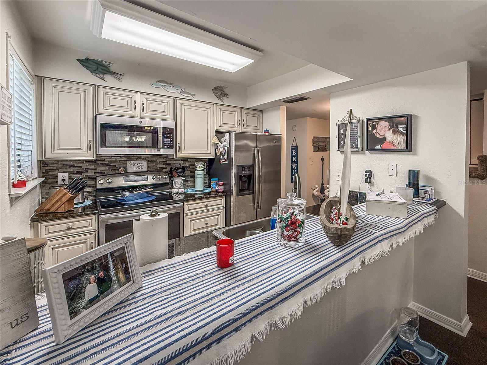 ERROL OAKS CONDO 01 - Residential