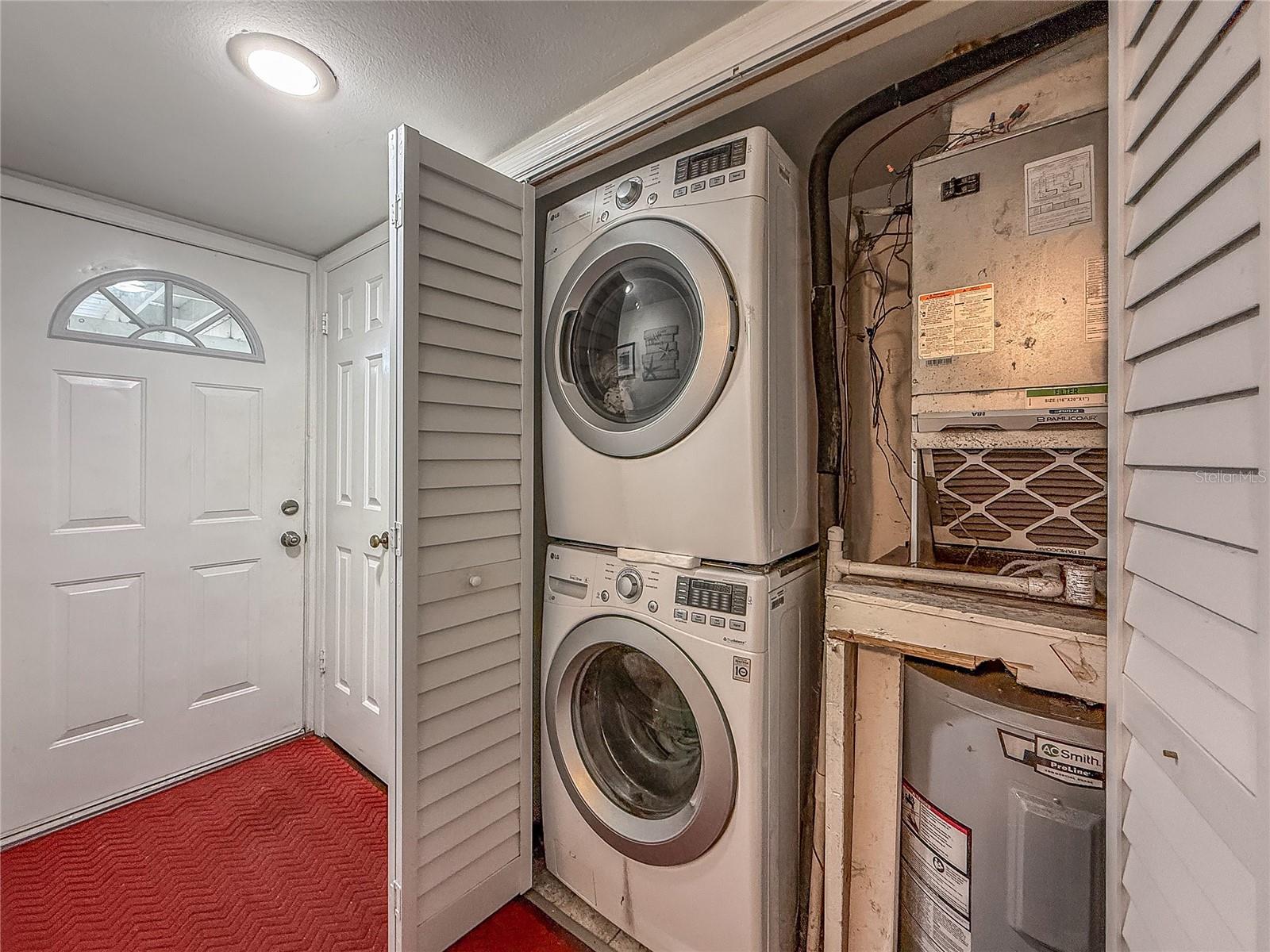 ERROL OAKS CONDO 01 - Residential