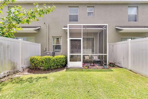 A home in LAKELAND