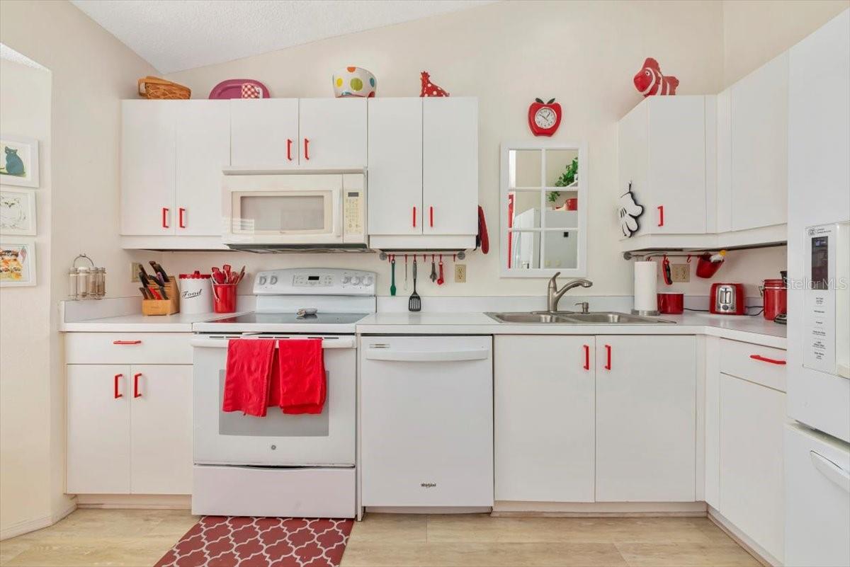 SPOONBILL LANDINGS AT PERICO BAY - Residential