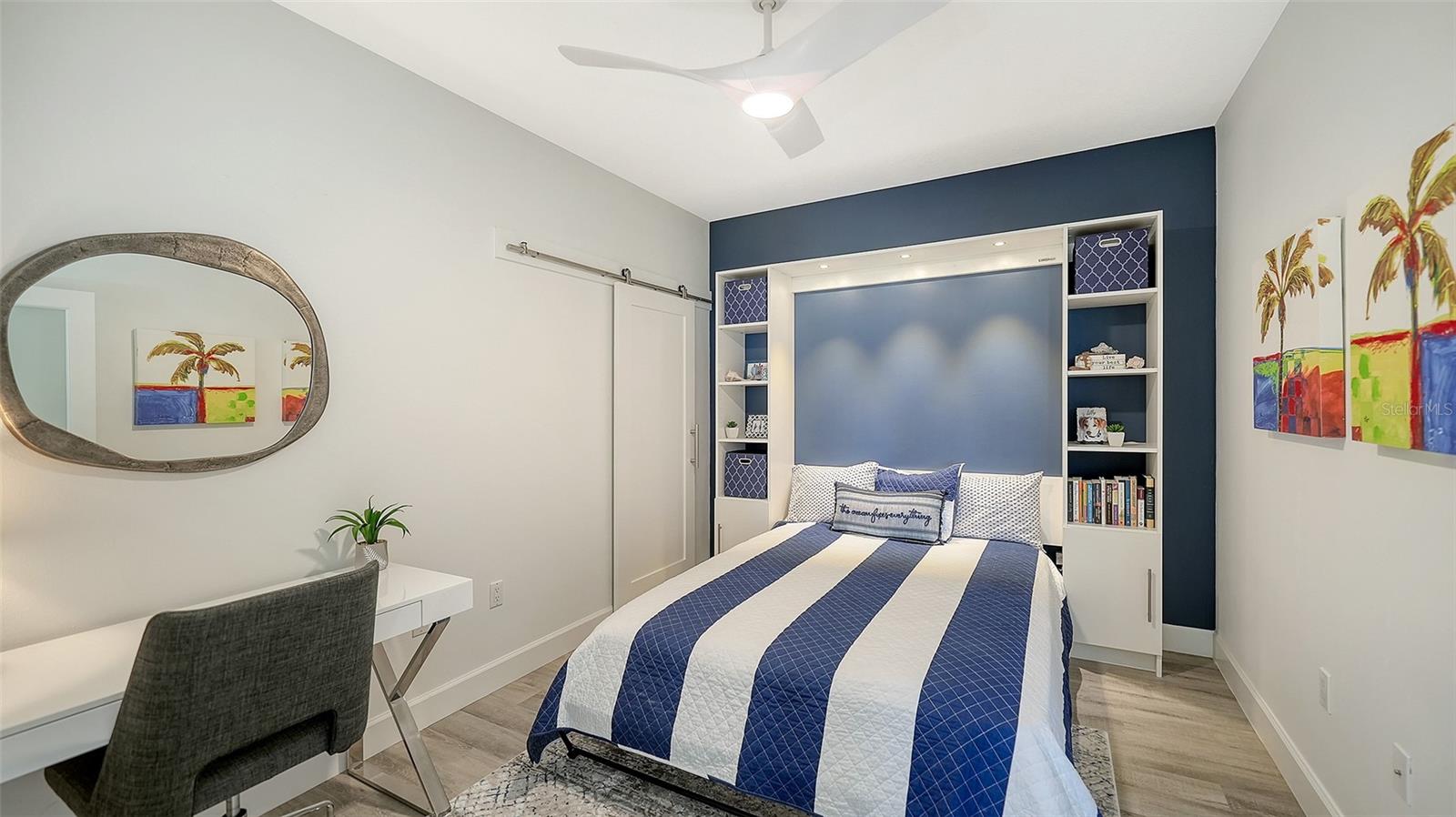 L ELEGANCE ON LIDO BEACH - Residential