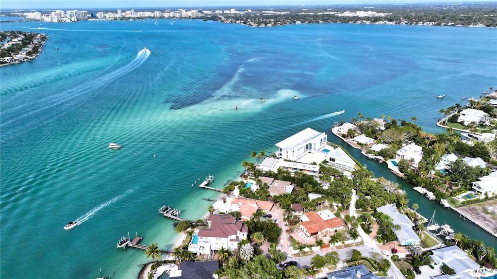 Photo of 25 Lands End Lane, Sarasota, FL 34242 (MLS # A4668034)
