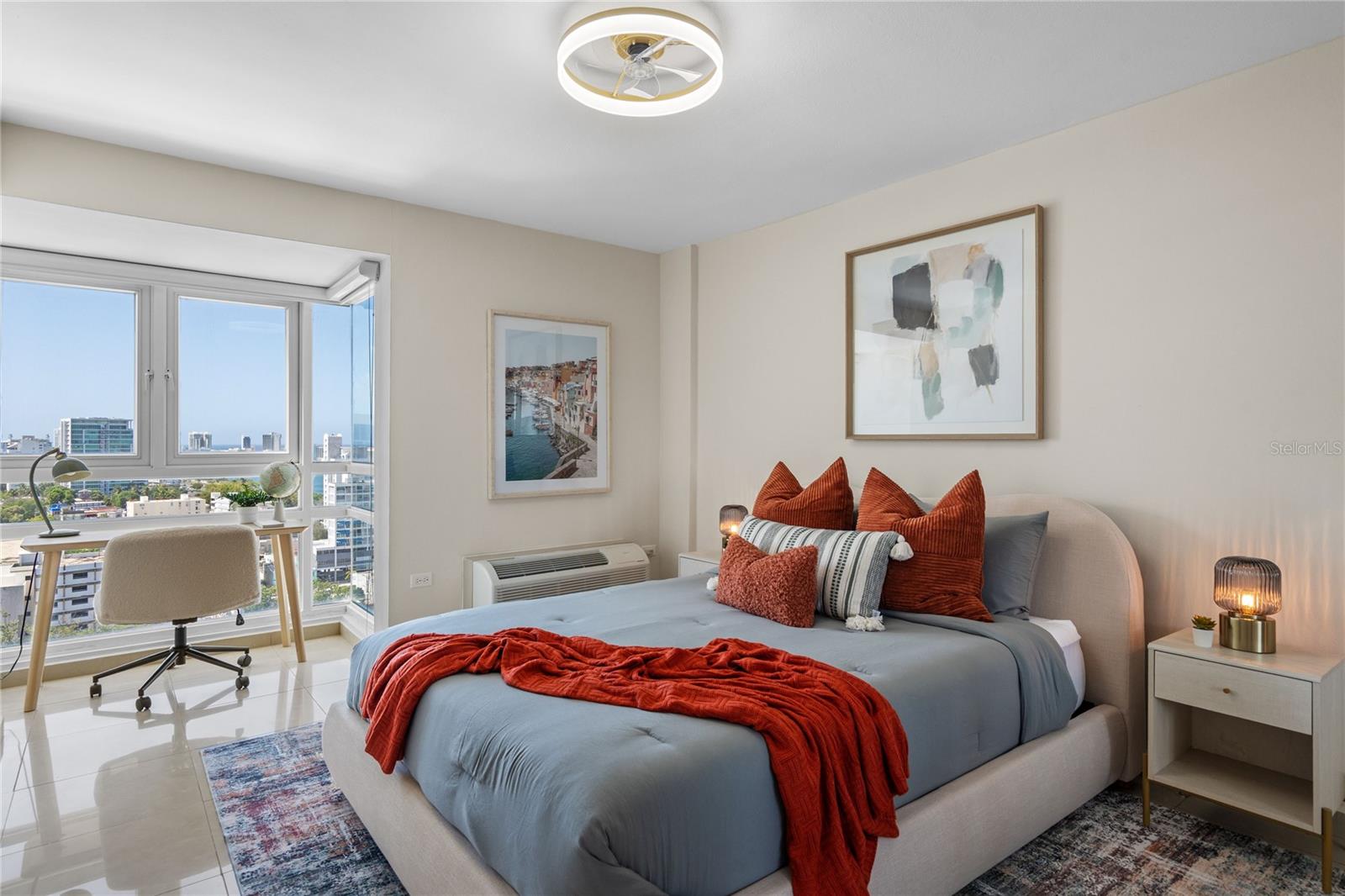 METRO PLAZA TOWERS - Residential Lease