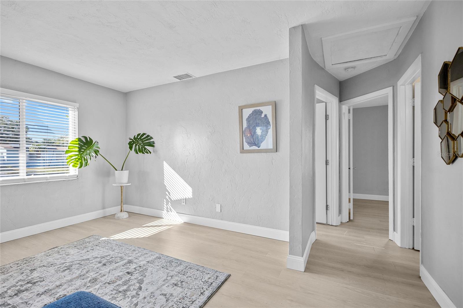 NORTH EUCLID OASIS - Residential Lease