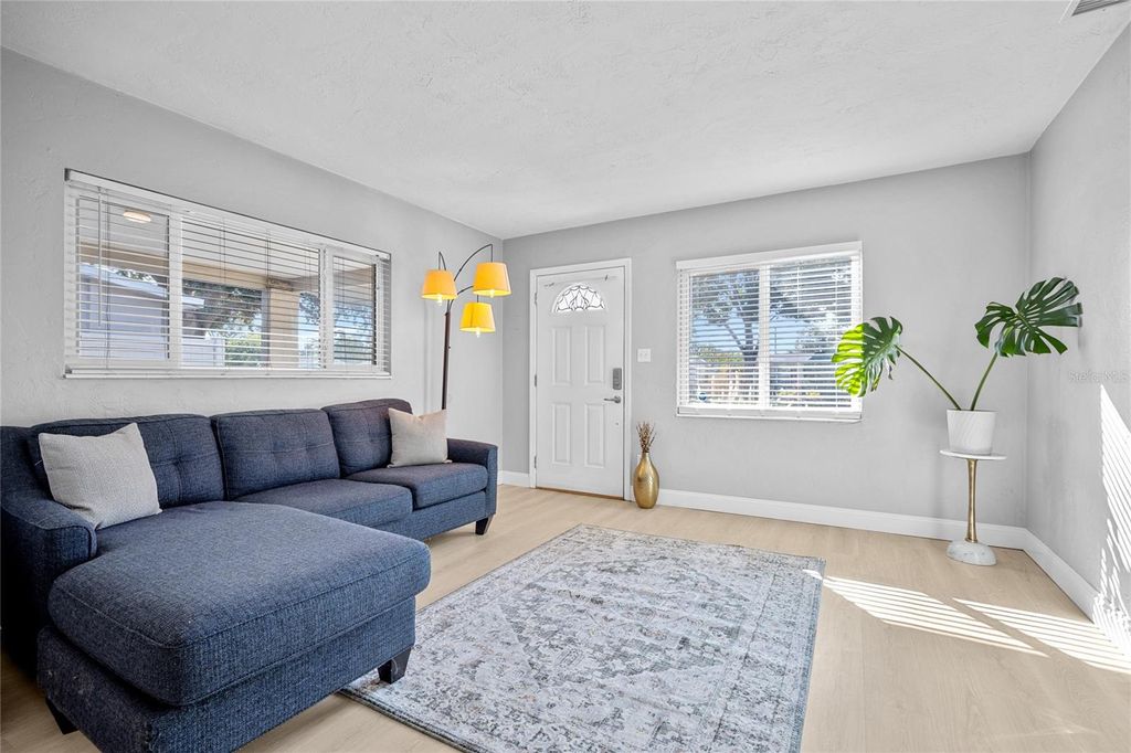 Photo of 1513 56th Avenue N, St Petersburg, FL 33703 (MLS # TB8456523)