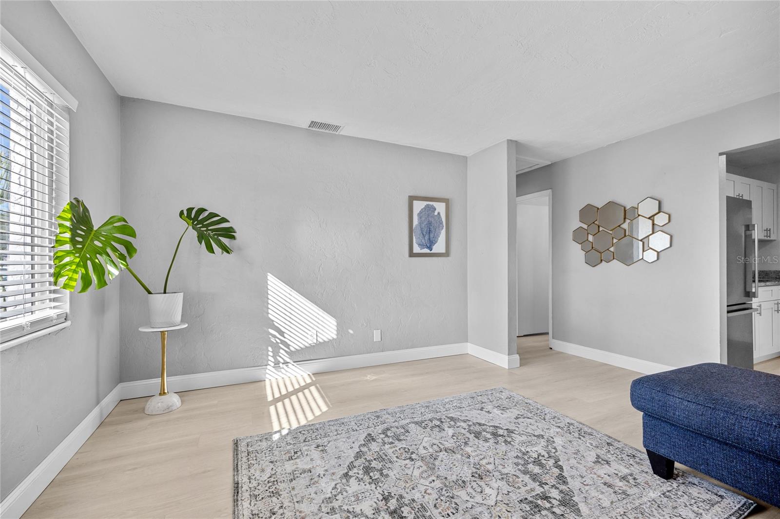 NORTH EUCLID OASIS - Residential Lease