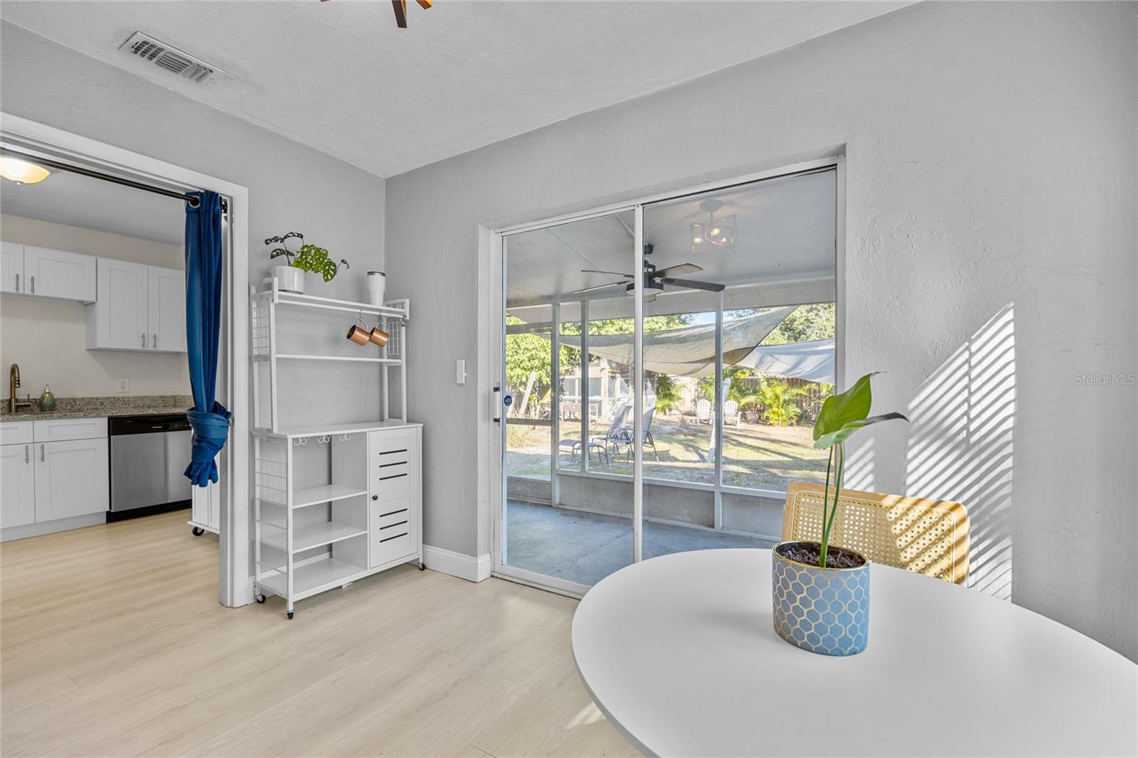 NORTH EUCLID OASIS - Residential Lease