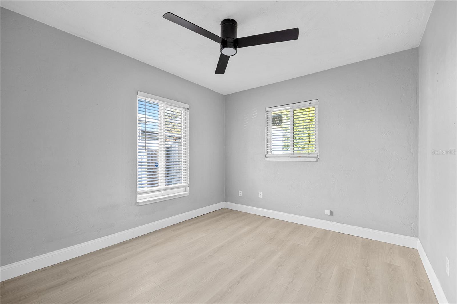 NORTH EUCLID OASIS - Residential Lease