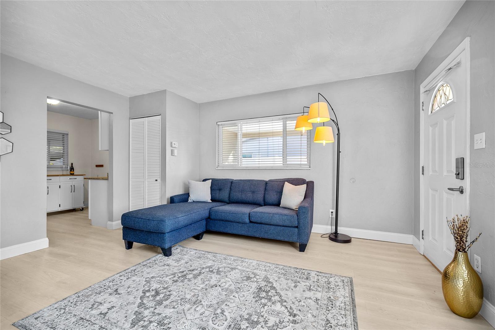 NORTH EUCLID OASIS - Residential Lease