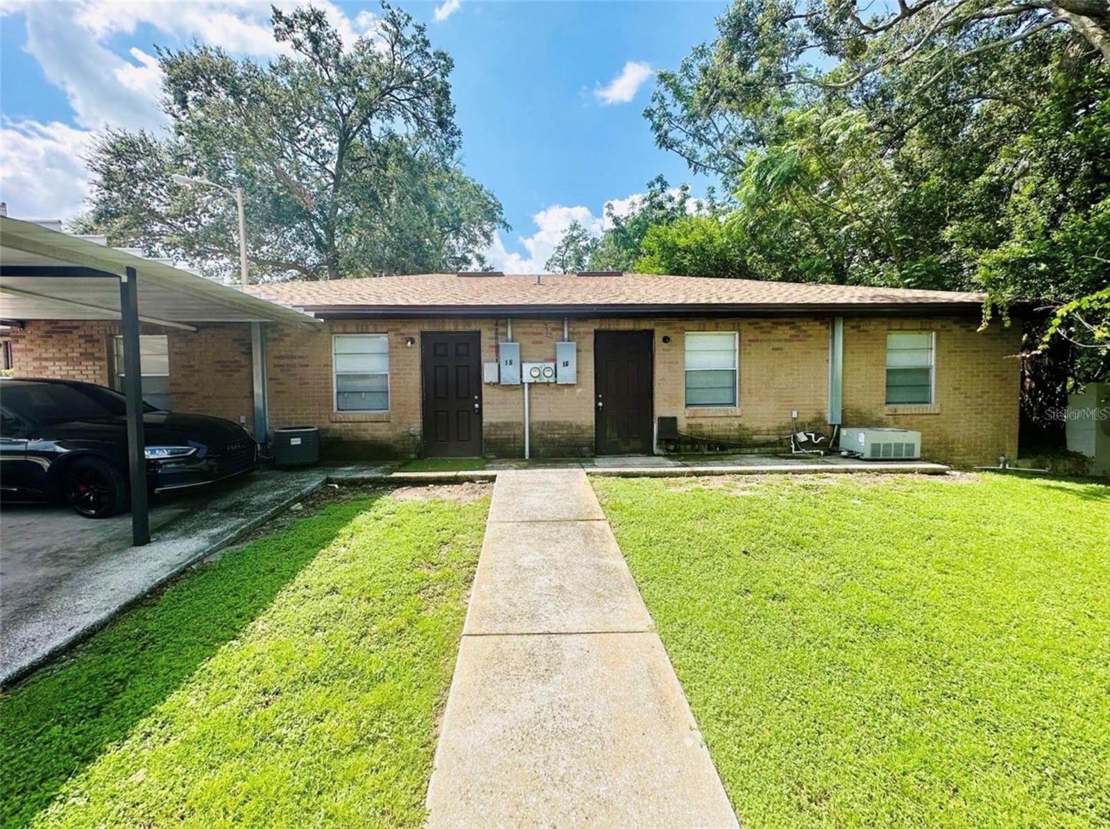LAKE HUNTER VILLAS - Residential Income
