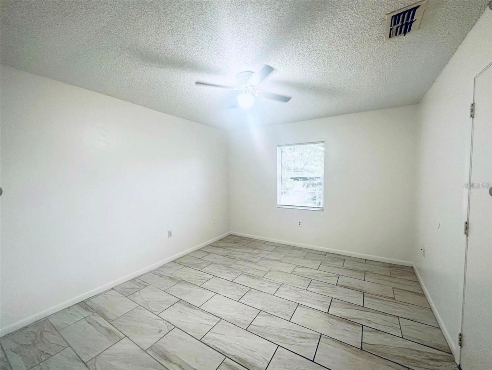 LAKE HUNTER VILLAS - Residential Income