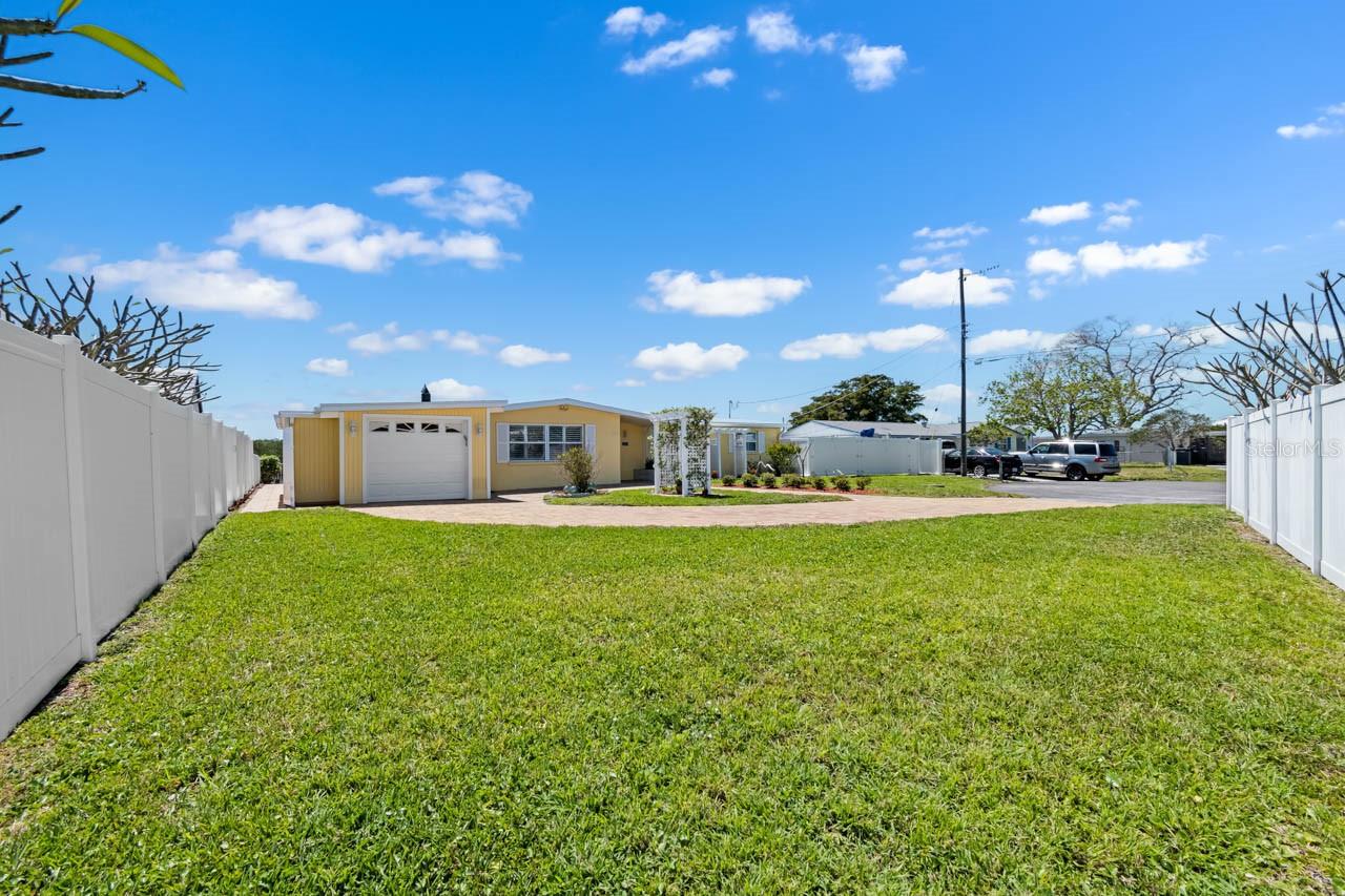 COLLURA SUB - Residential