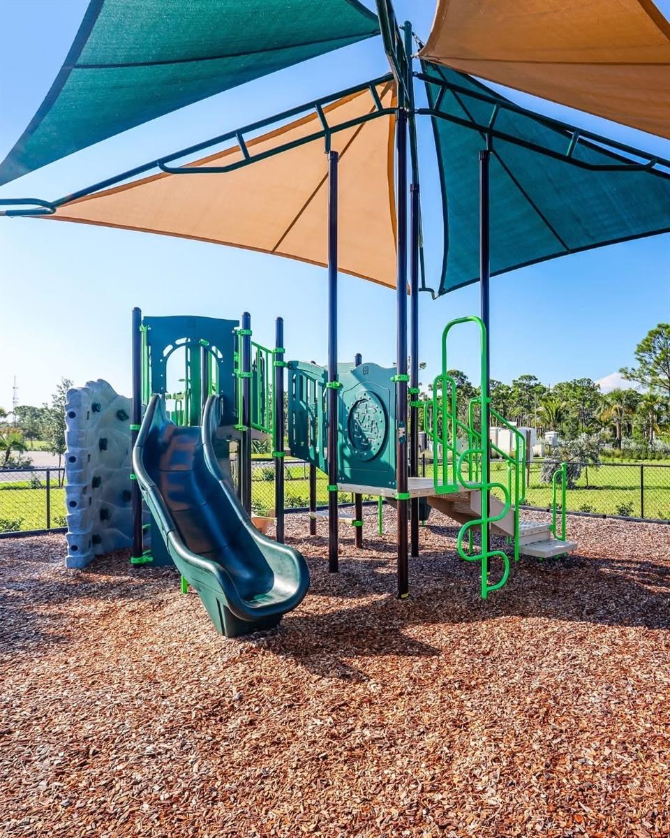 ISLAND LAKES AT COCO BAY - Residential