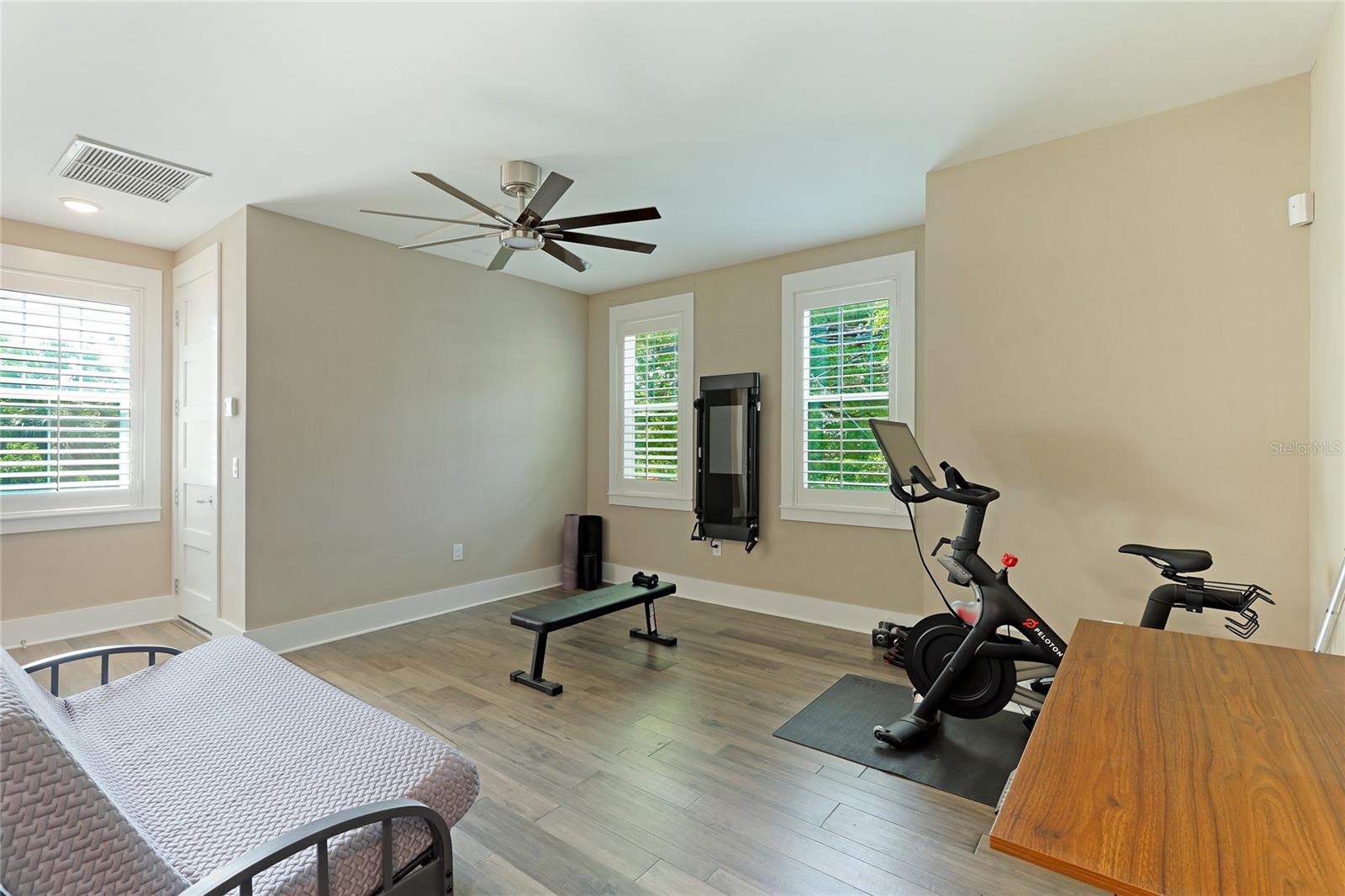 POS SUB OF BLKS G & H - Residential