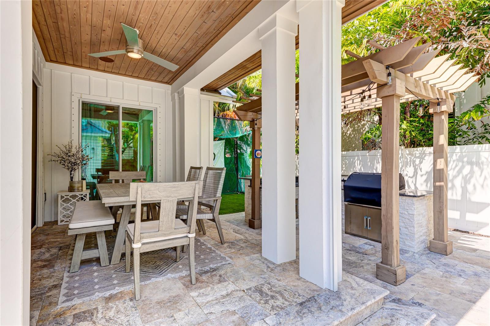 POS SUB OF BLKS G & H - Residential