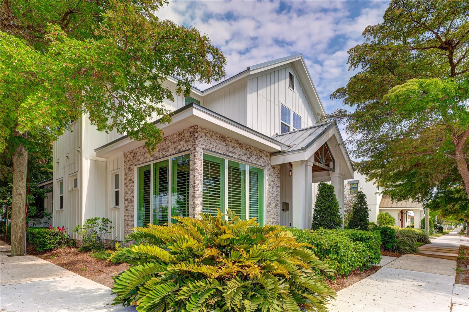 POS SUB OF BLKS G & H - Residential