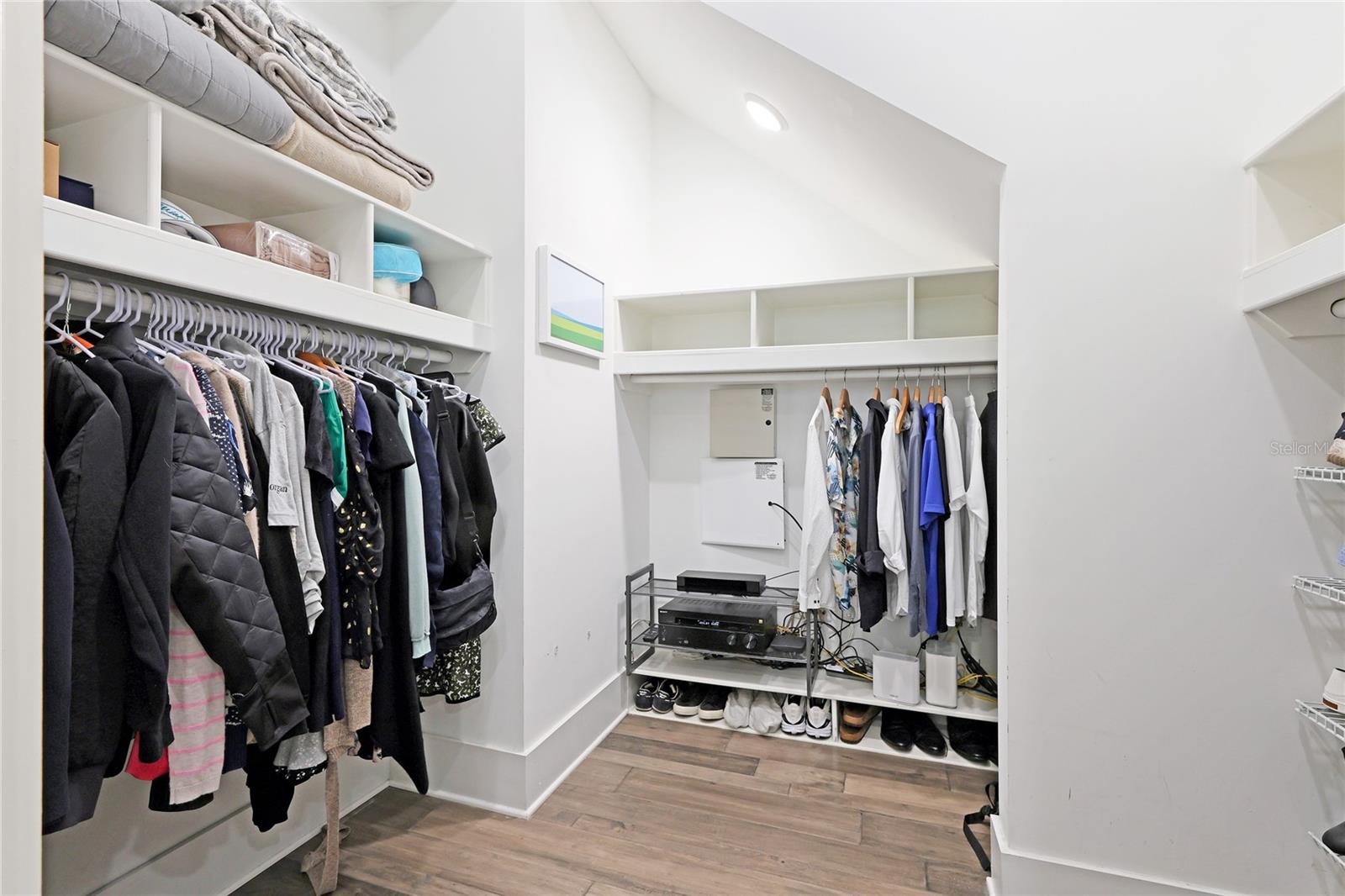 POS SUB OF BLKS G & H - Residential