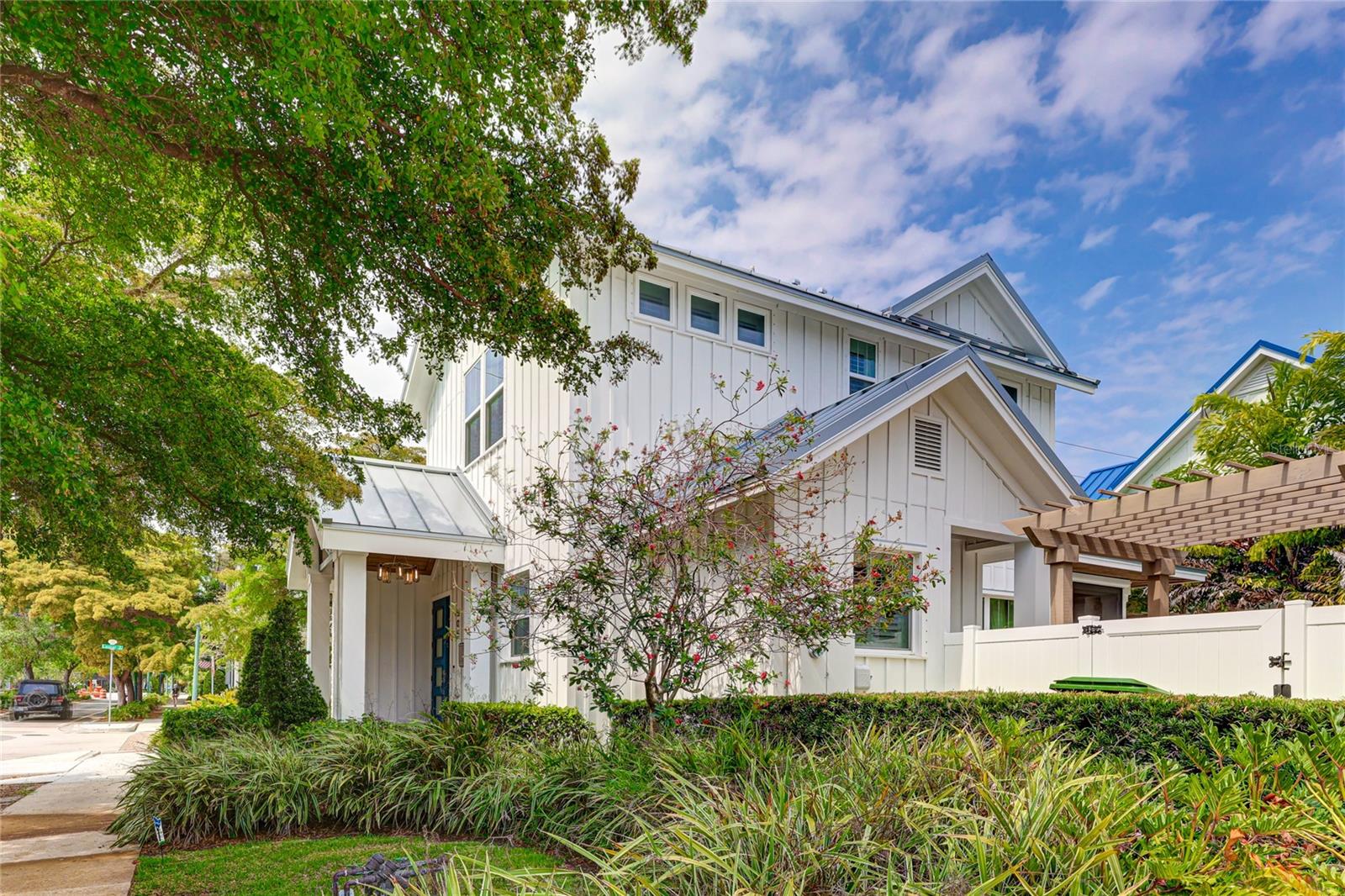 POS SUB OF BLKS G & H - Residential