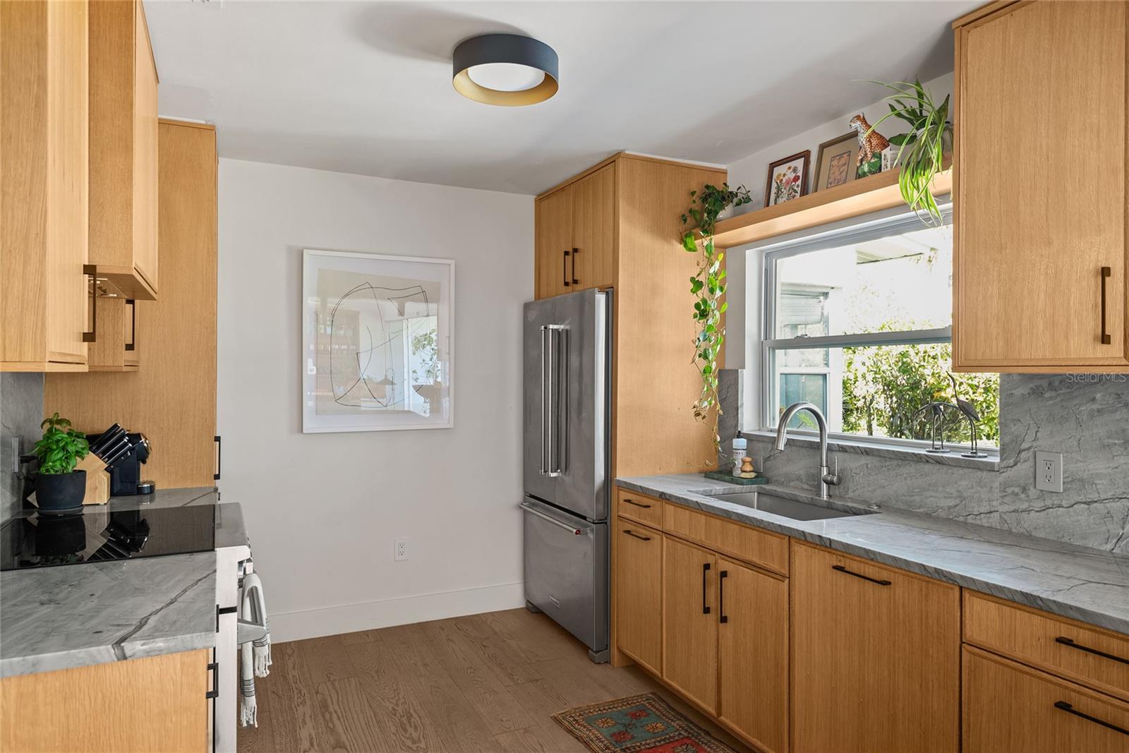 SILVER LAKE PARK - Residential