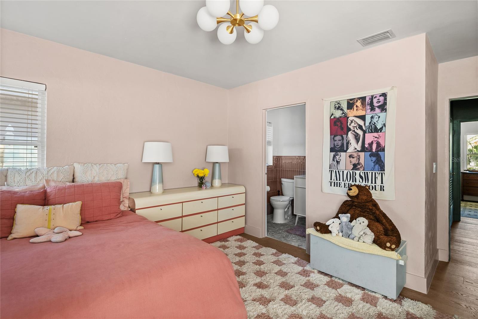 SILVER LAKE PARK - Residential