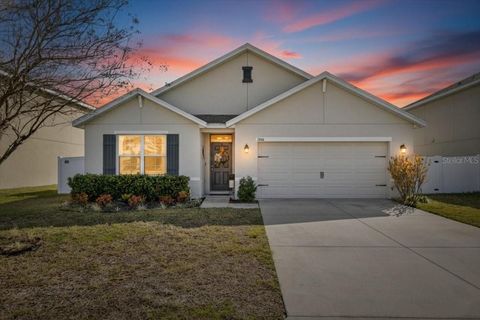 Photo of 3246 S Northview Road, Plant City, FL 33566 (MLS # TB8478597)