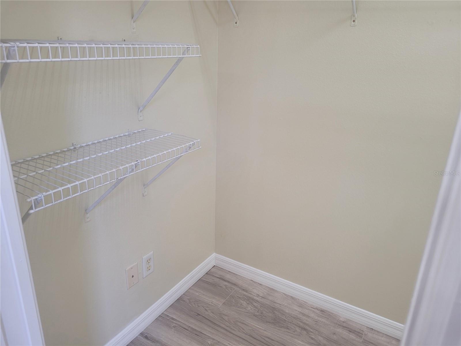 CYPRESS PARK OF TARPON SPGS - Residential