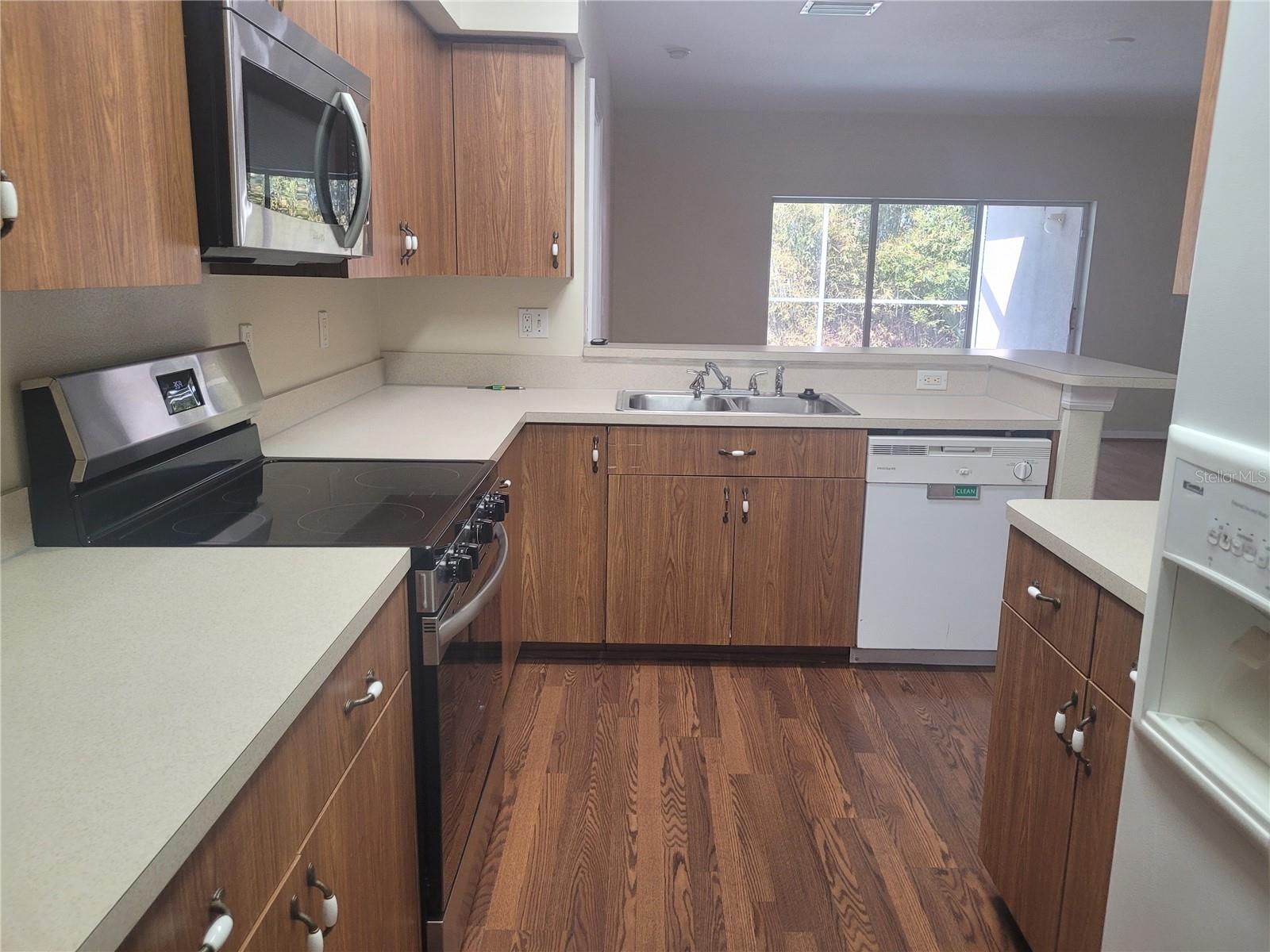 CYPRESS PARK OF TARPON SPGS - Residential