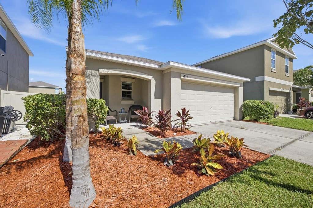 Photo of 6830 Blue Moon Way, Sun City Center, FL 33573 (MLS # TB8534692)