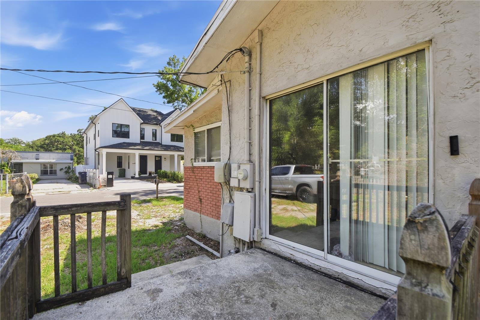 HANKINS VIRGINIA HEIGHTS - Residential