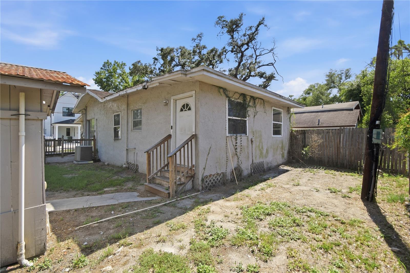 HANKINS VIRGINIA HEIGHTS - Residential