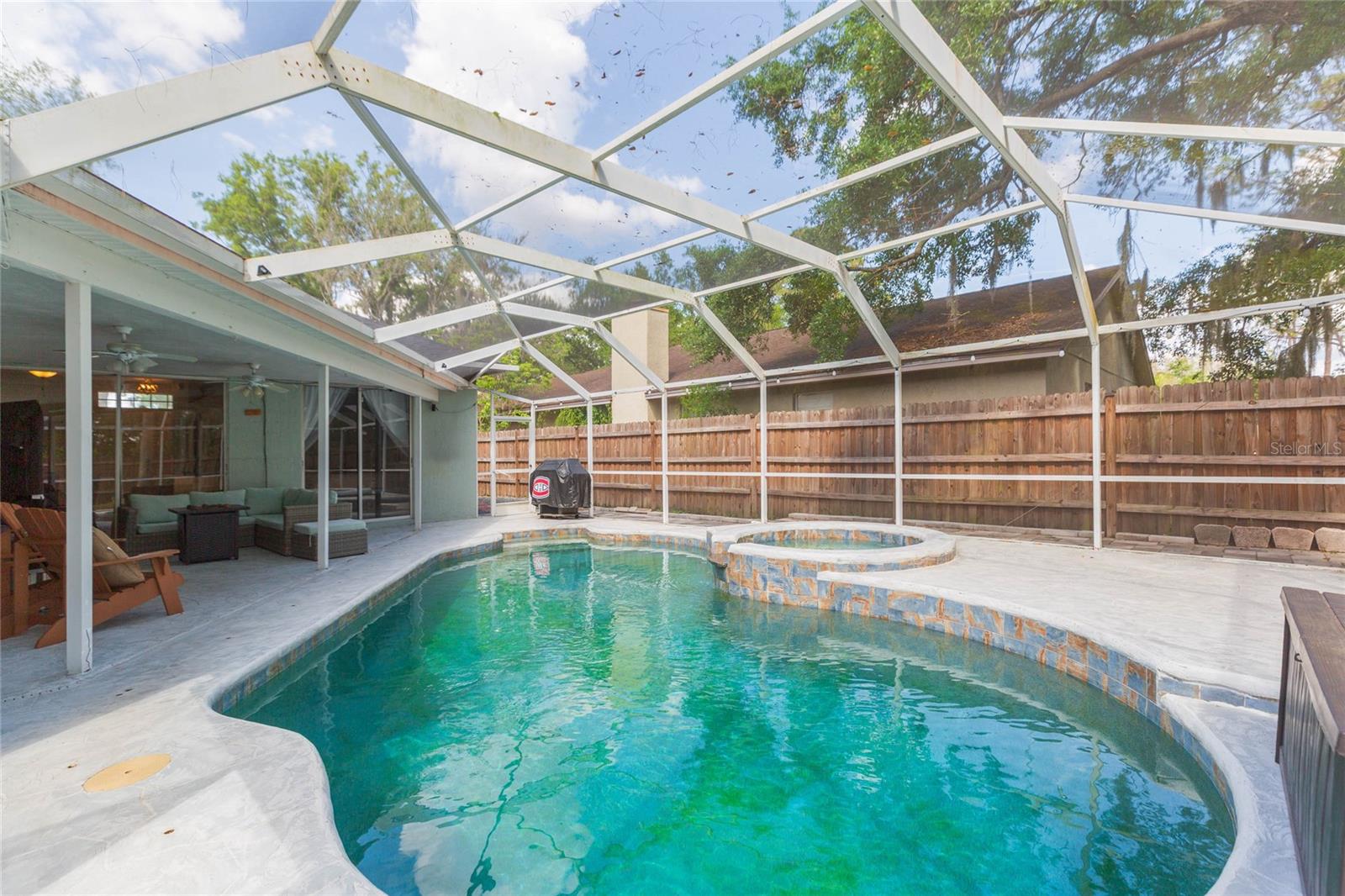 CROSS CREEK UNIT 1 - Residential