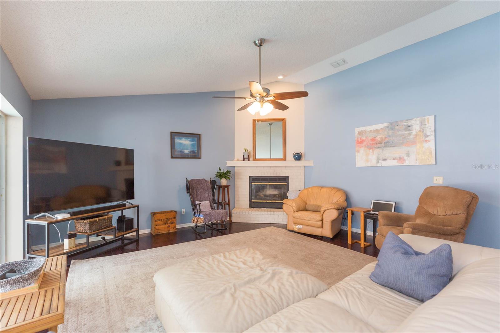 CROSS CREEK UNIT 1 - Residential