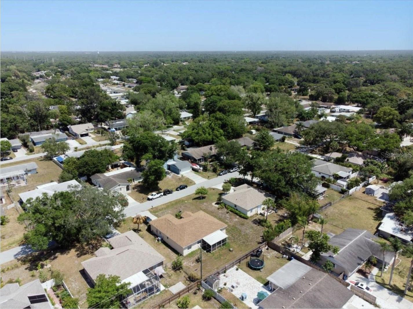DE SOTO LAKES - Residential Lease
