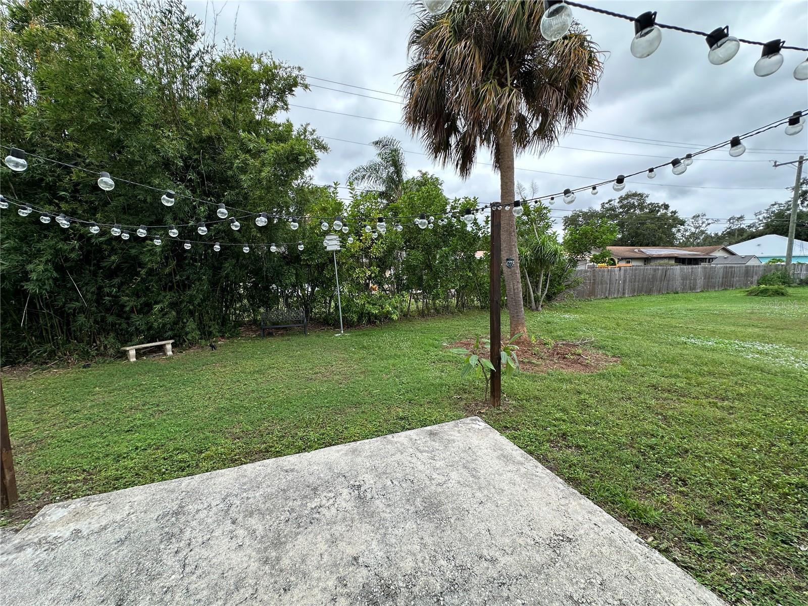 DE SOTO LAKES - Residential Lease