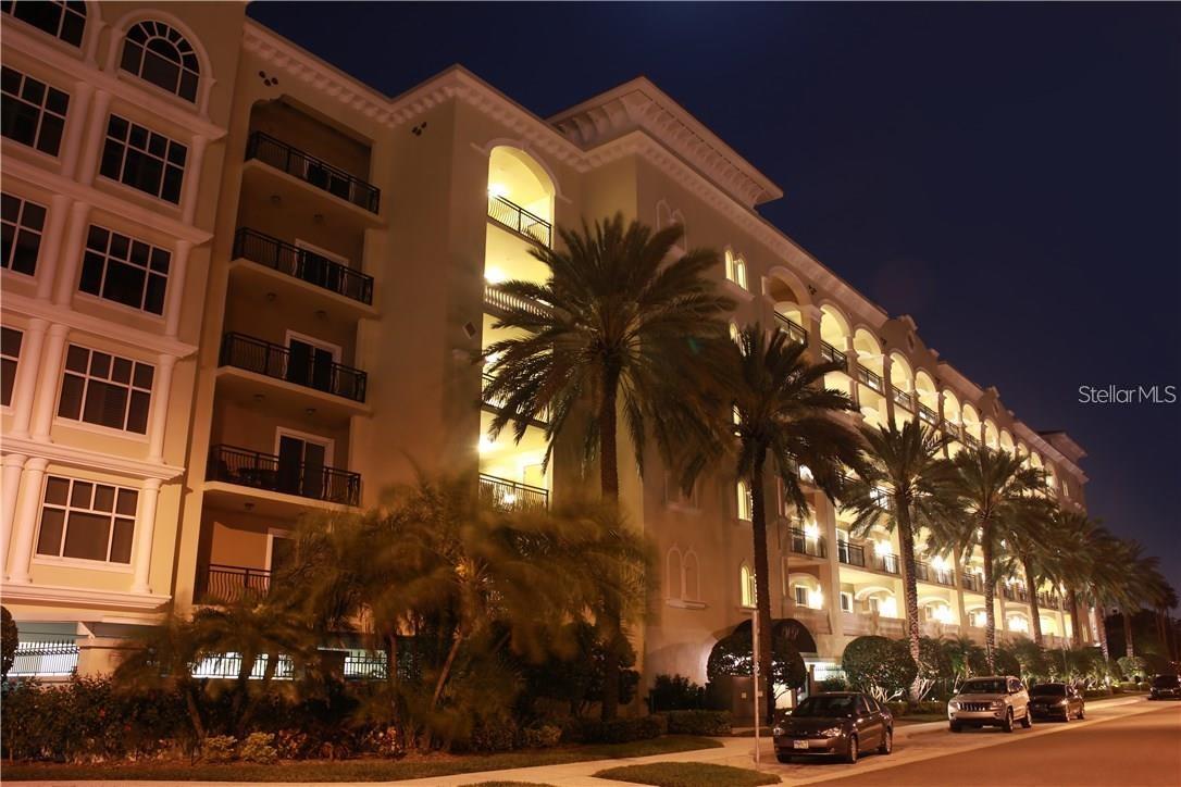 RESIDENCES AT WINDWARD PASSAGE CONDO - Residential