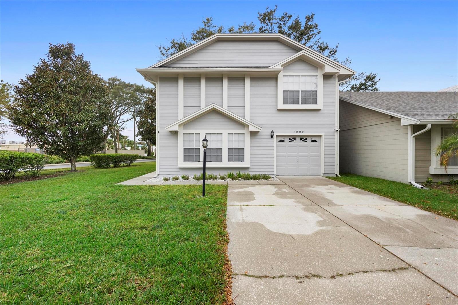 1820 BLAINE TERRACE