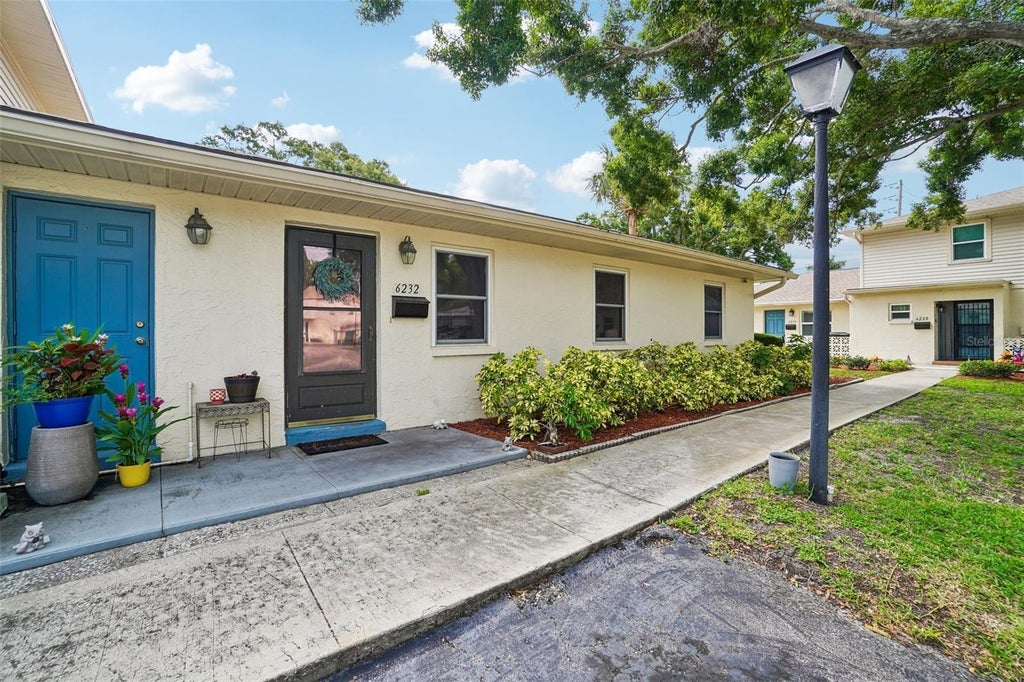 Photo of 6232 Gretna Green Court N, Pinellas Park, FL 33781 (MLS # TB8526420)