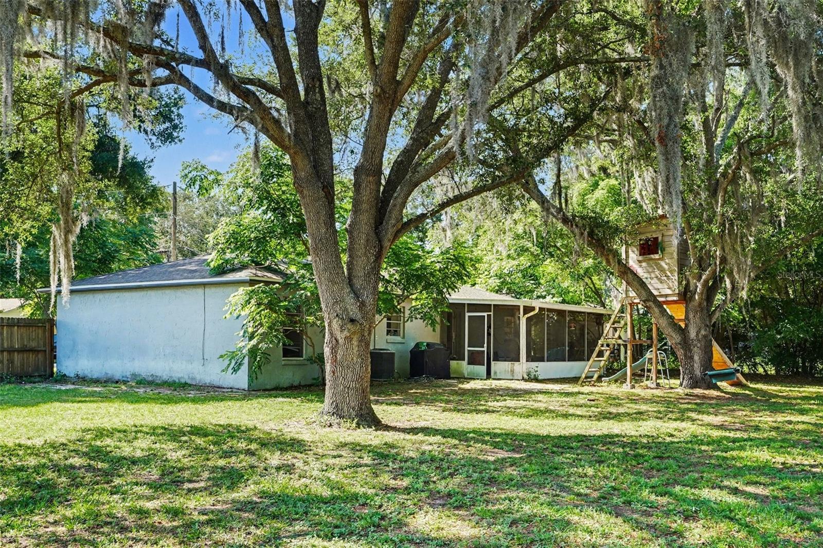 ORANGEWOOD VILLAGE UNIT NO 3 - Residential