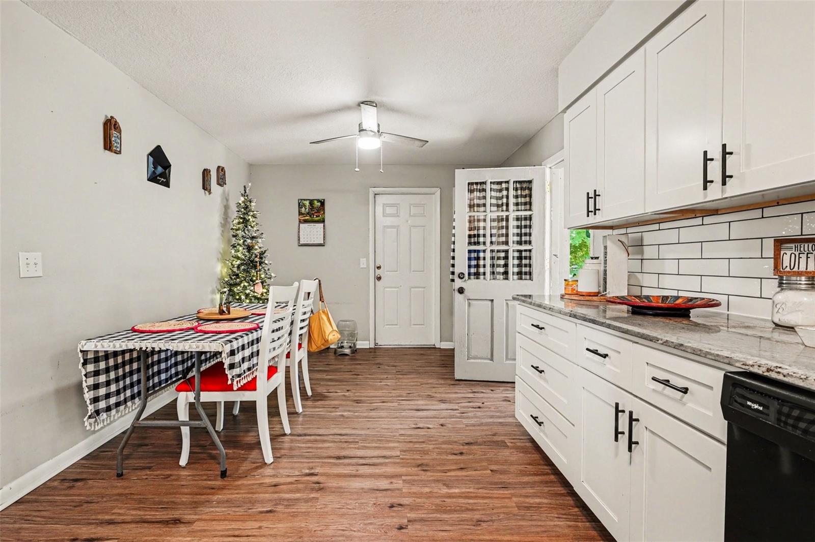 ORANGEWOOD VILLAGE UNIT NO 3 - Residential