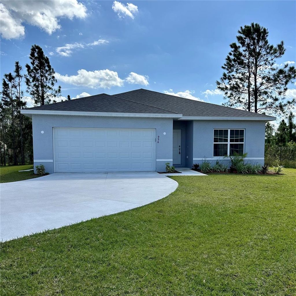 Photo of 956 Derbyshire Drive, Kissimmee, FL 34758 (MLS # S5135683)