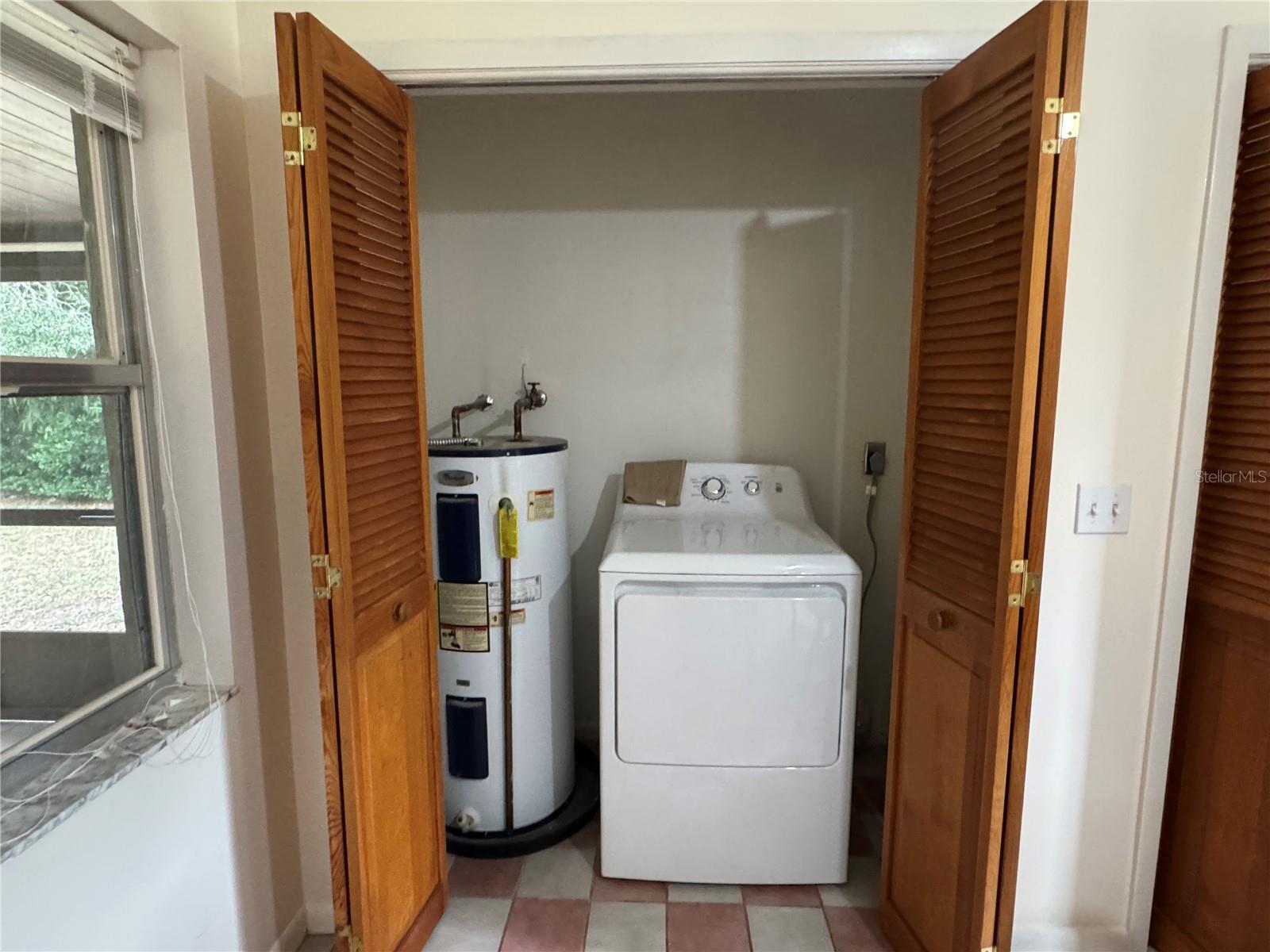 BRADYS UNREC SUB - Residential