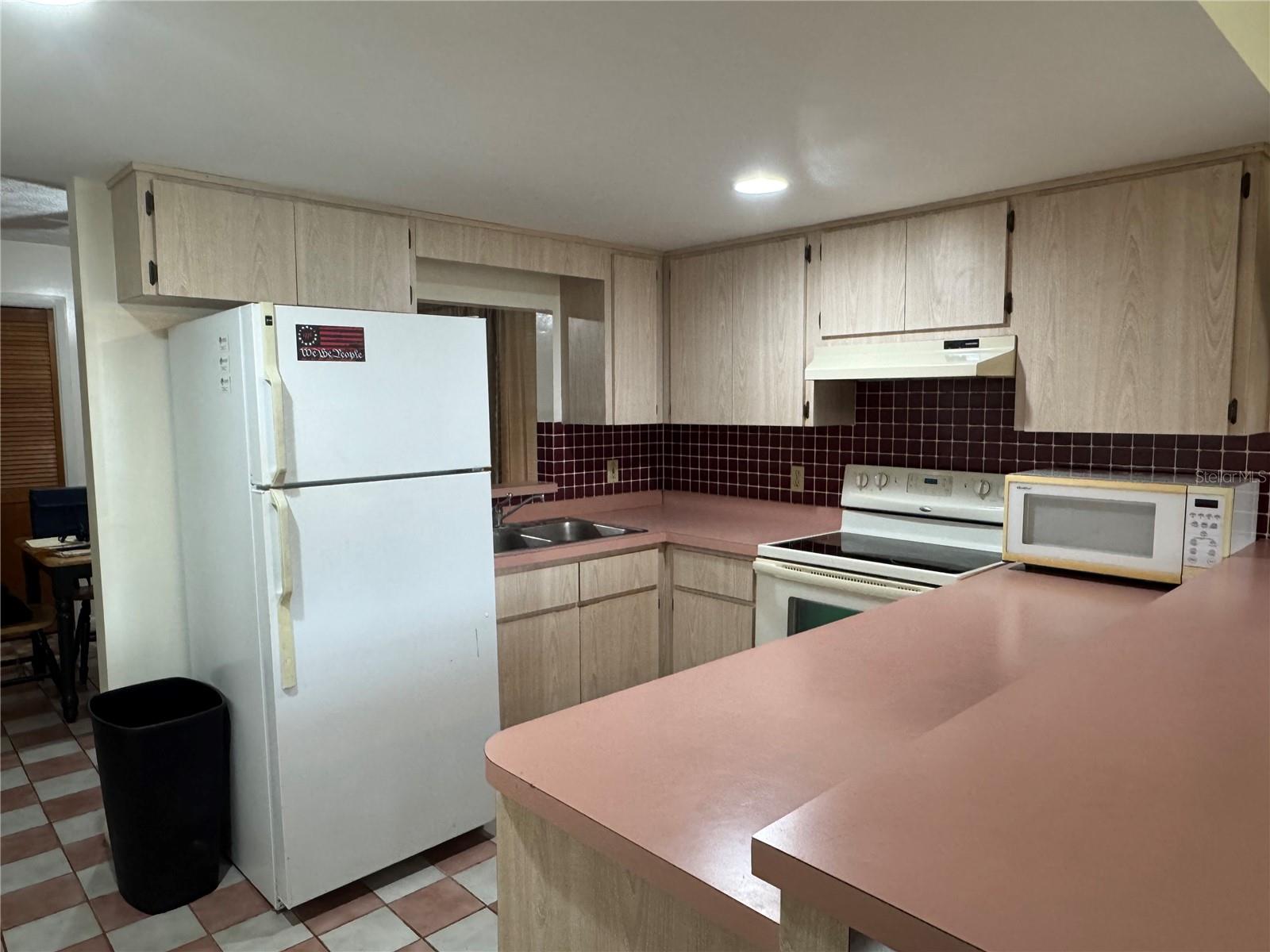 BRADYS UNREC SUB - Residential