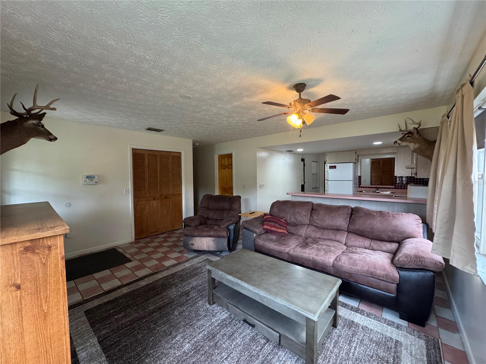 BRADYS UNREC SUB - Residential