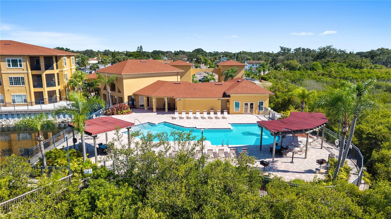 4333 BAYSIDE VILLAGE DRIVE 320
