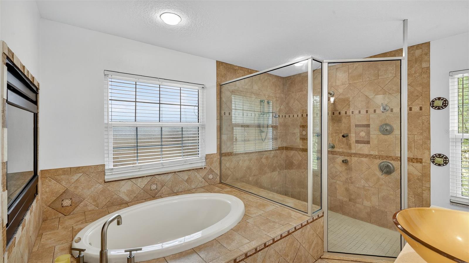 QUAIL HOLLOW PINES - Residential