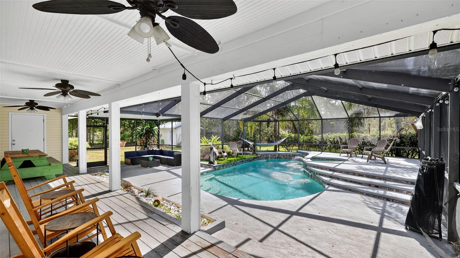 QUAIL HOLLOW PINES - Residential