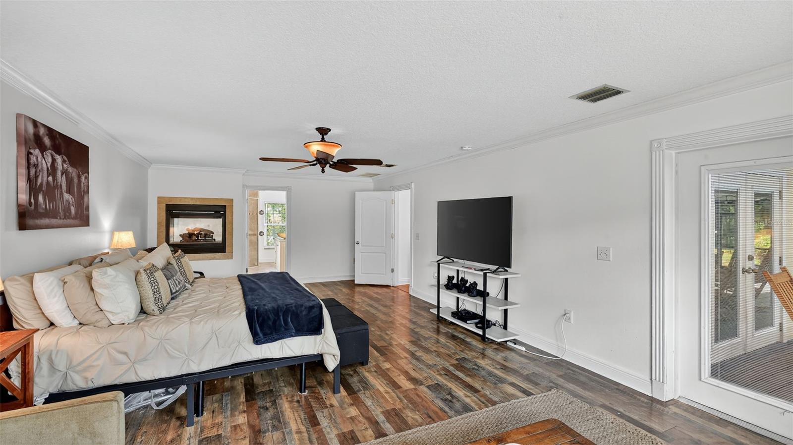 QUAIL HOLLOW PINES - Residential