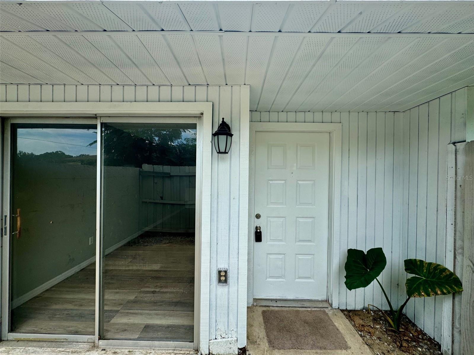 Quadplex Opportunity in Ocala!
Well-maintained concrete block building with metal roof, featuring four spacious 2 bed / 2 bath units. Each unit offers privacy, a private porch area, and comfortable living. Conveniently located near hospitals, shopping, and major employers—this is a great investment in a high-demand rental area!