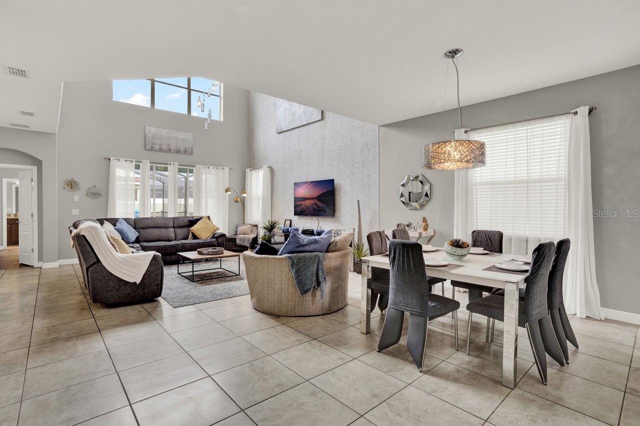 2950 BEACH PALM AVENUE